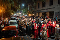 Adrogué Planet: Una multitud pobló las calles de Adrogué en el Vía Crucis