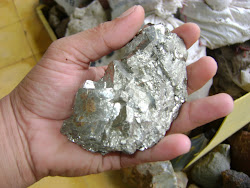 Besi Sulfida/Pyrit  (FeS)