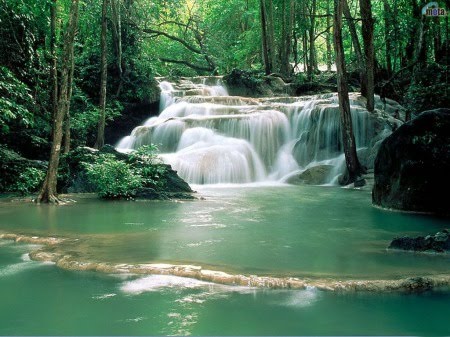 [cascadas-1024-x-768.jpg]