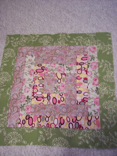 I love me some PINK Fabric making a log cabin quilt block,free pattern