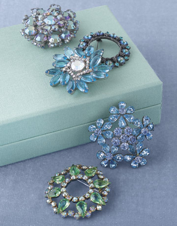 [CLX1205COL04DG-de.jpg]