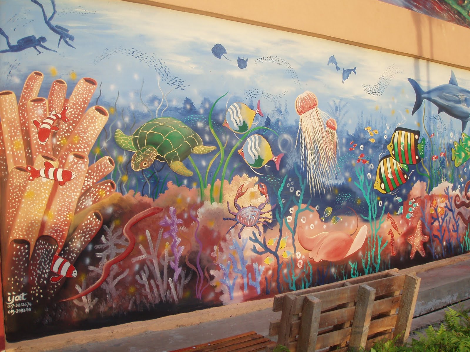 Pelukis Mural Shah Alam: Dasar Laut