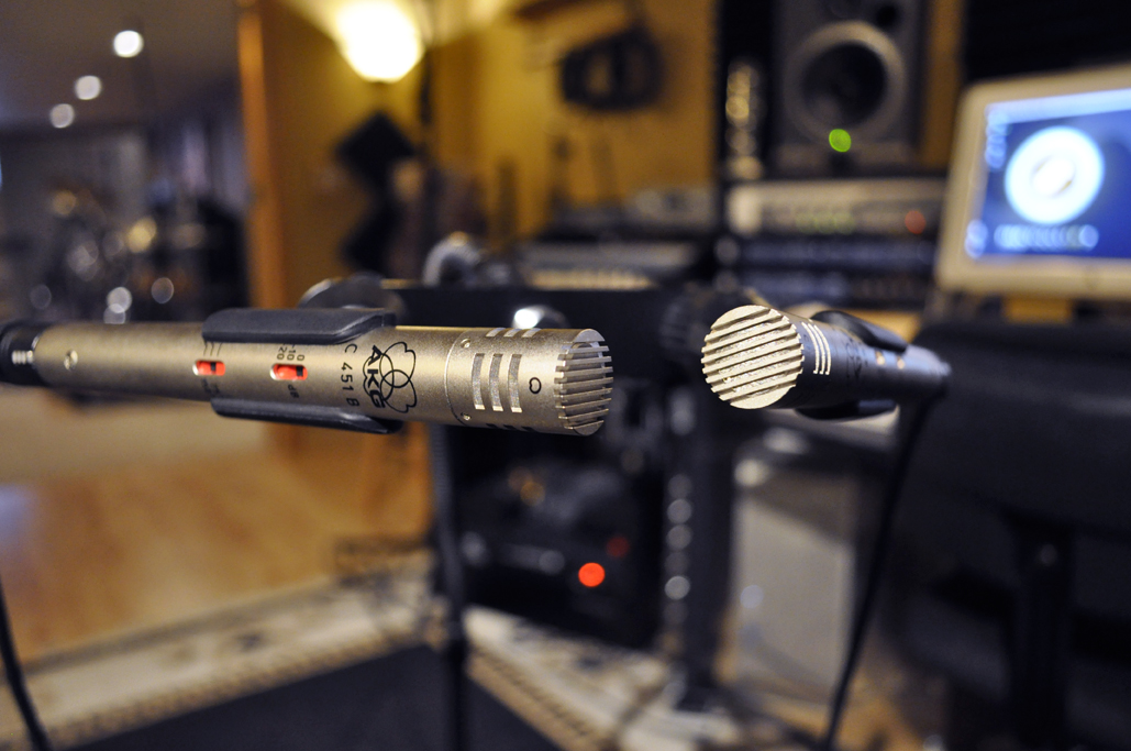 The Underground Recording Studio Acoustic Stereo Mic Shoot Out Between