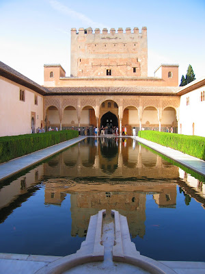 Alhambra+Patio+de+los+Arrayanes+-+photo+