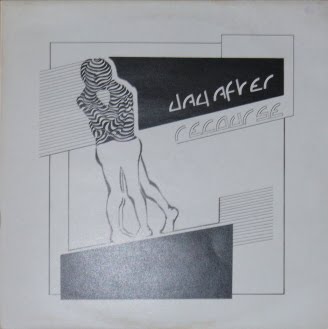 [R-382676-1226597727.jpg]