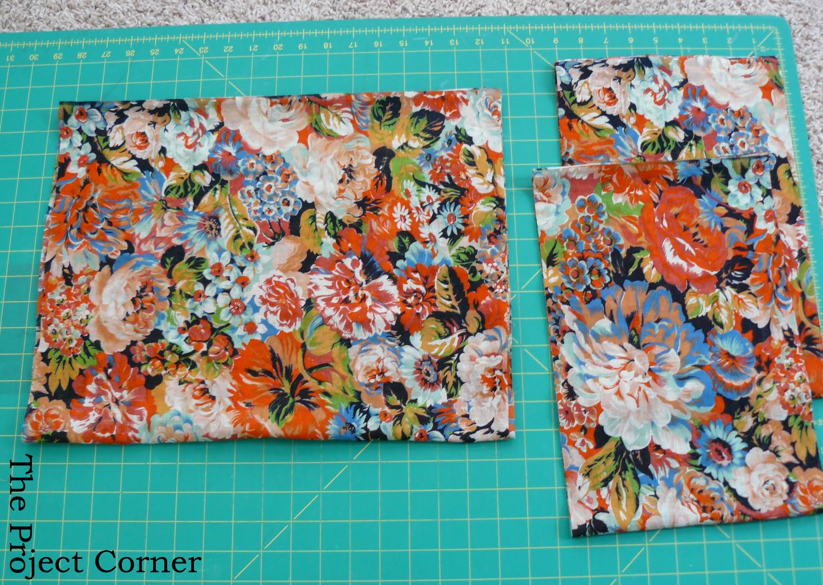 The Project Corner SCARF WEEK...Project 3 Tube Scarf