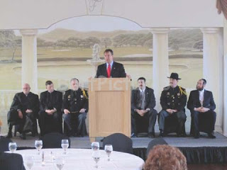 Buff Pictures: Rabbi Abe Friedman swearing in Orange county Sheriff ...