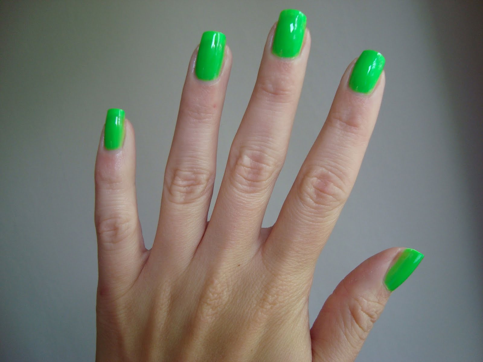 3. China Glaze Nail Lacquer in "Kiwi Cool-Ada" - wide 6