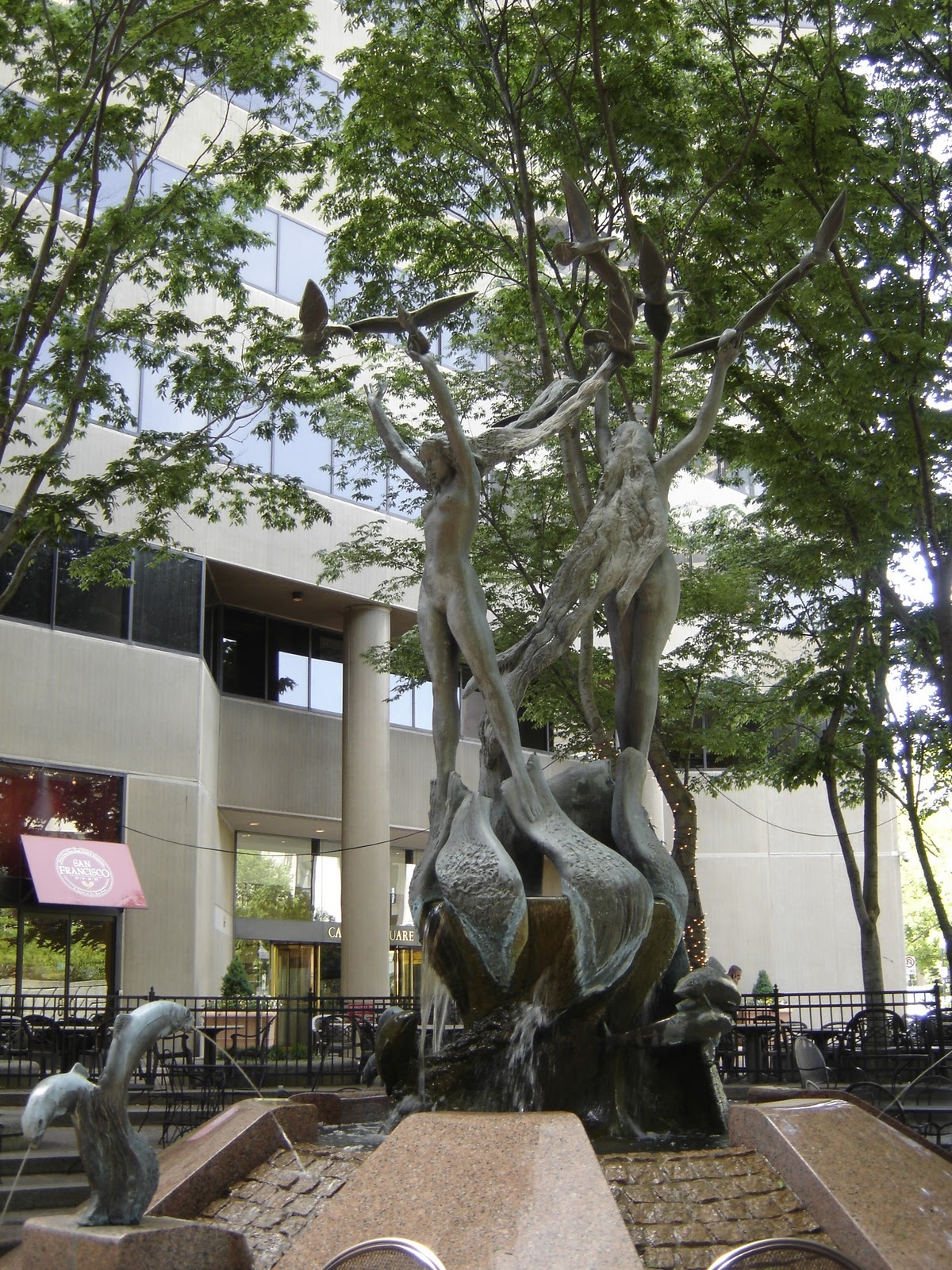 Places To Go, Buildings To See Fountain Columbus, Ohio