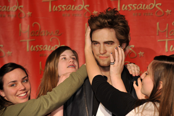 Robert Pattinson News: Team Edward? Madame Tussauds Has A Deal For You