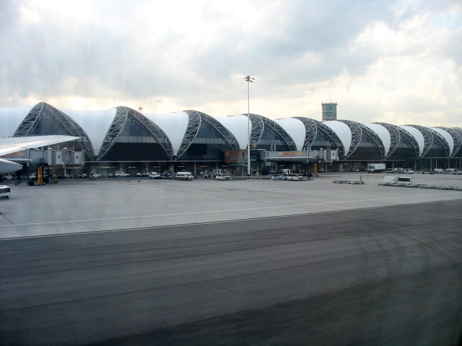 "Bangkok University"