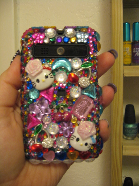An Inconsistent Life with Vee: My DIY Bling Phone Case