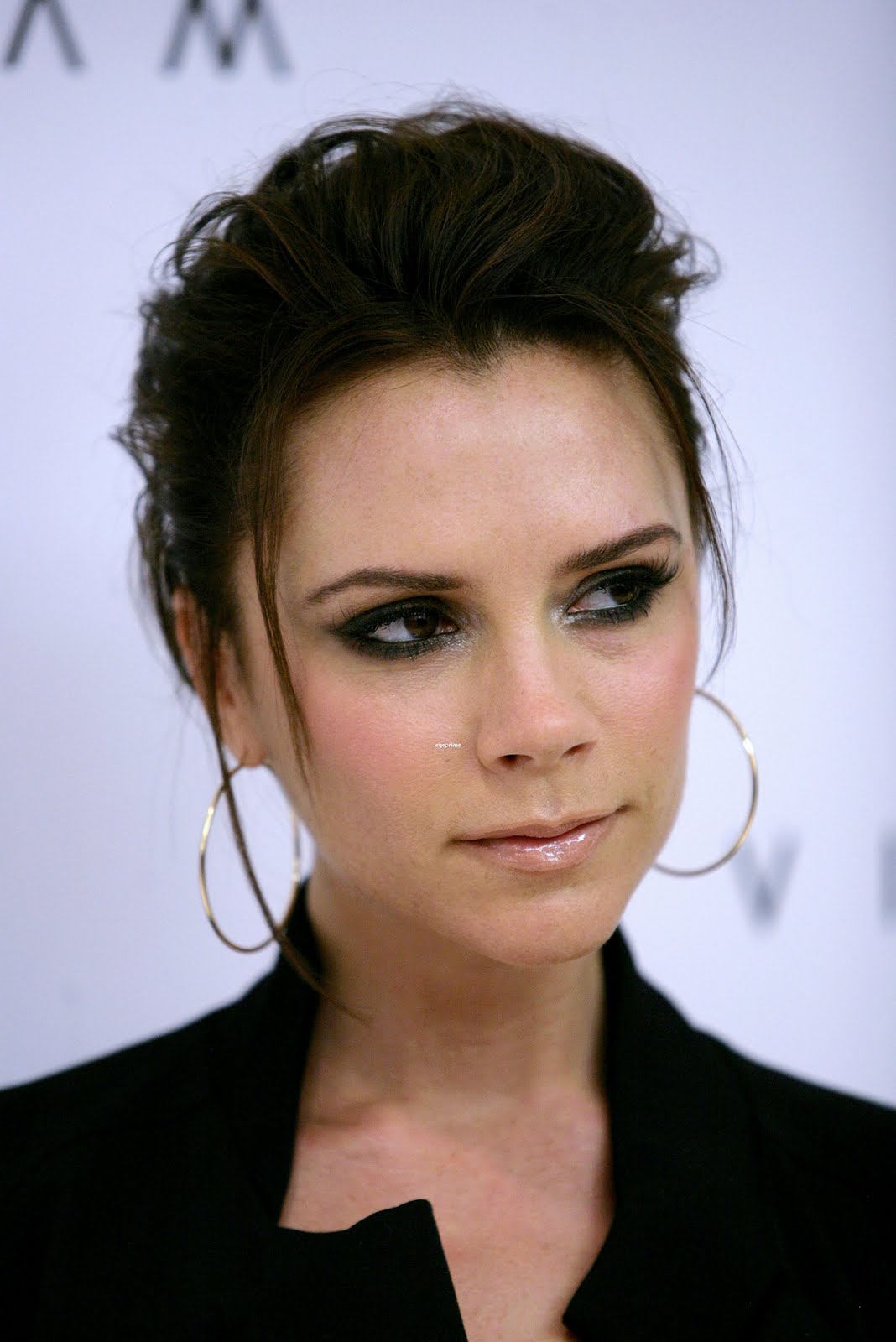 Wallpaper World: Victoria Beckham is Beautiful and Sexy Actress and ...