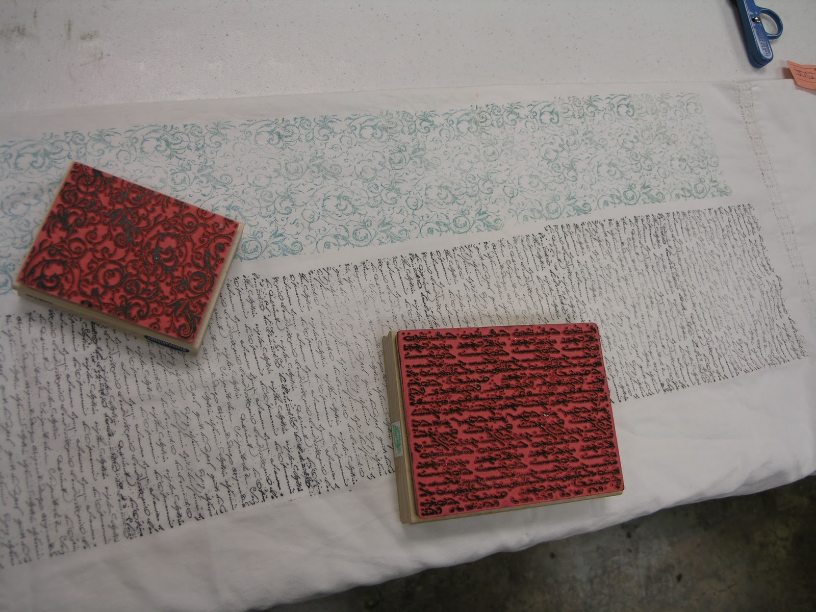 Vintiquities Tutorial Recycle old Pillowcase into Hand Stamped Ribbon