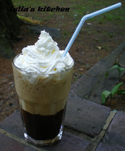 Iulia's kitchen: Ice frappe