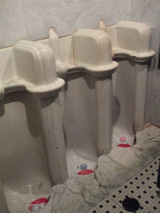 Cool Urinal Cool Urinal