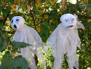 that artist woman: How to Make a Halloween Ghost