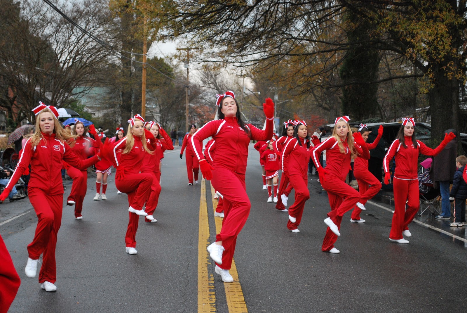 RBP Davidson Day Cheerleaders Christmas Parade