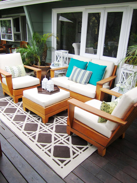 teak outdoor furniture