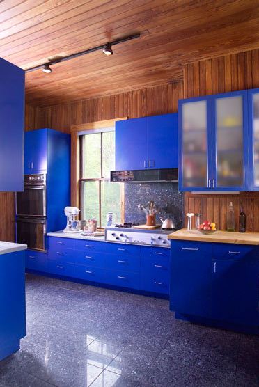 ADDING BOLD FLAVOR WITH COLOR IN THREE MODERN KITCHENS! | Nbaynadamas