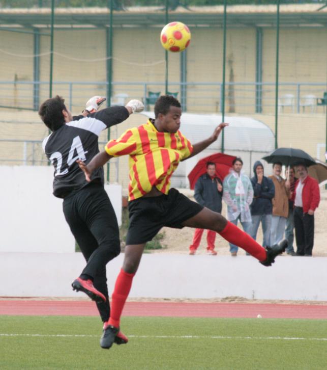 [Pedro+Escaleira+a+soco02.JPG]