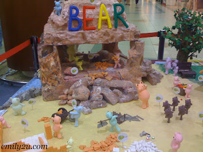 Bear Land In Clay