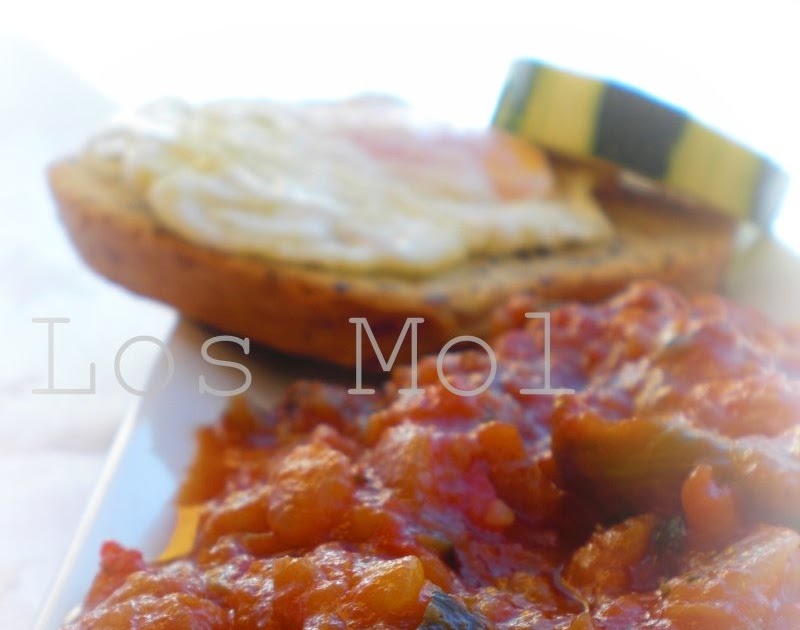 Cocina sabrosa de la Srta. Mol: PISTO MANCHEGO (thermomix y tradicional)