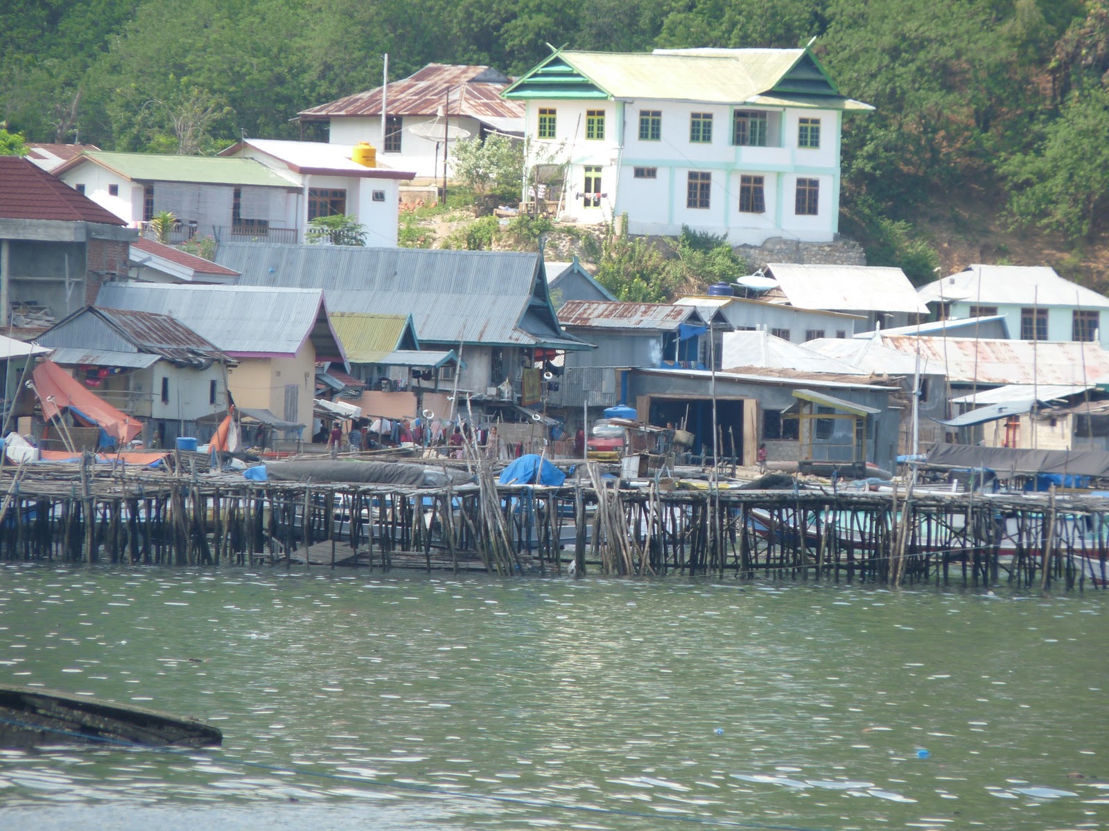 COGNAC SAILING: Labuan Bajo - delayed
