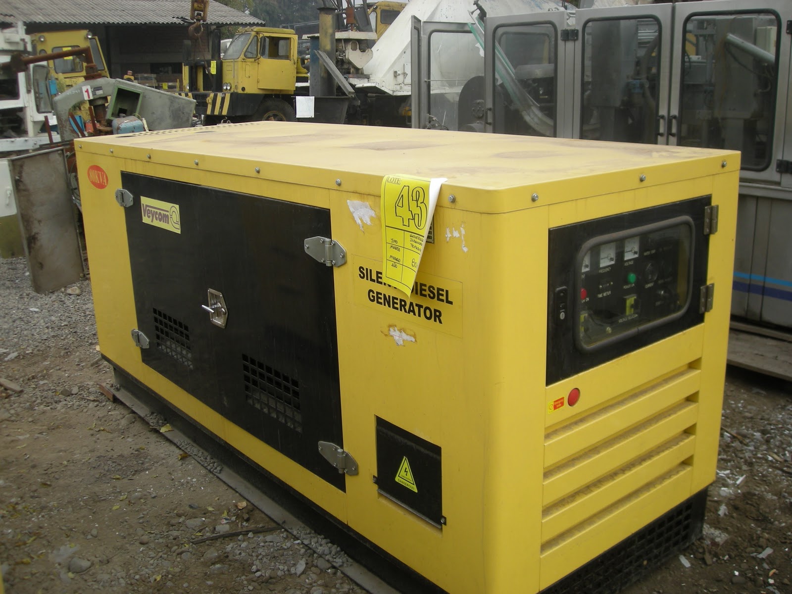 Remates San Isidro Ltda Generadores De 62 Y 80 KVA Trifasicos