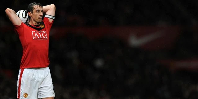 Crisp Gary Neville Says Manchester United Can Finish Third In The Premier League Wallpaper Collection Crisp Gary Neville Says Manchester United Can Finish Third In The Premier League Wallpaper Collection