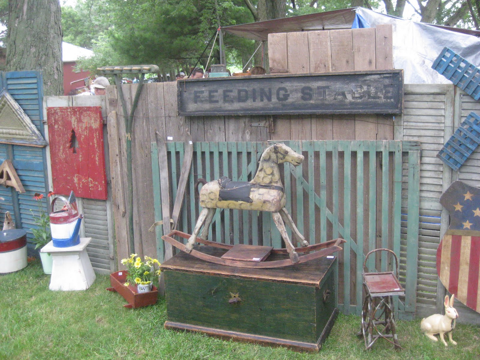 Iowa Barntiques Spending the 4th at Antique Shows