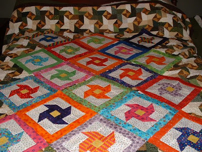 Sam Quilts : Buttons & Blooms / Pinwheel Blooms Baby Quilt