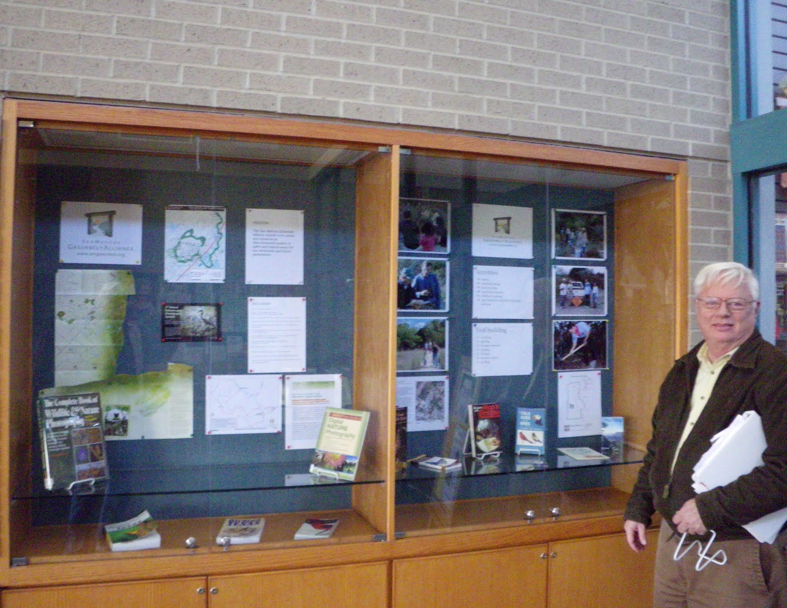 [Charlie+@+the+library_LR__0370B.jpg]