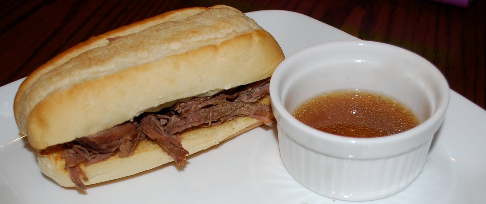 Mommie Guide Slow Cooker French Dip Sandwich