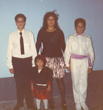 Com meus filhos Miguel, Alberto e Edileuza, minha filha adotiva