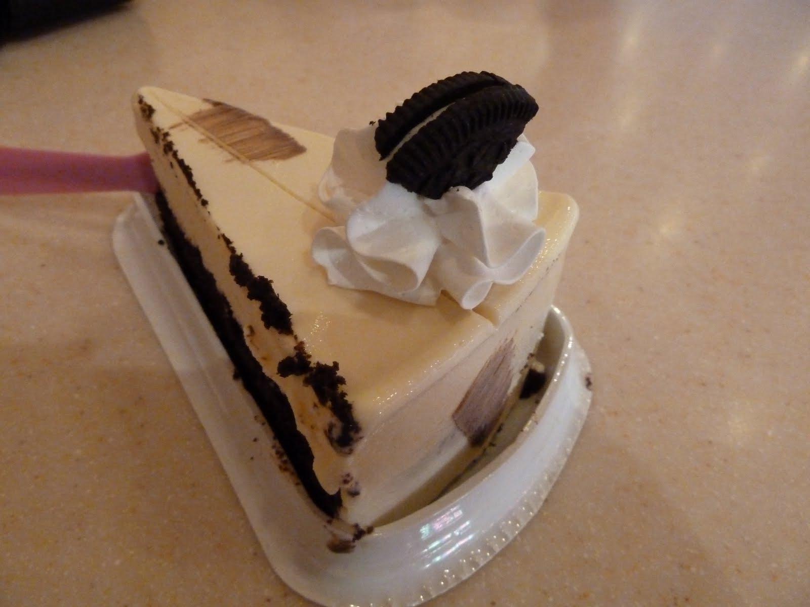 Mindy's Corner IceCream Cake Baskin Robbins, The Curve