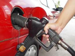 Fuel Saving Tips for Driving a Car Family