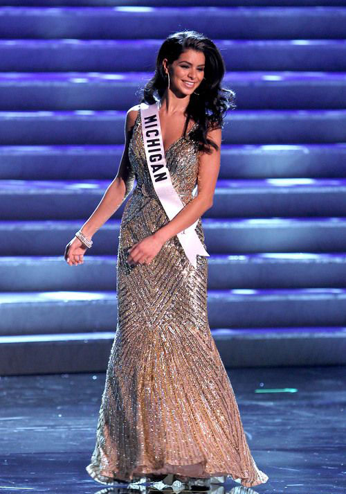 Wallpapers 2010 Miss USA Rima Fakih Images