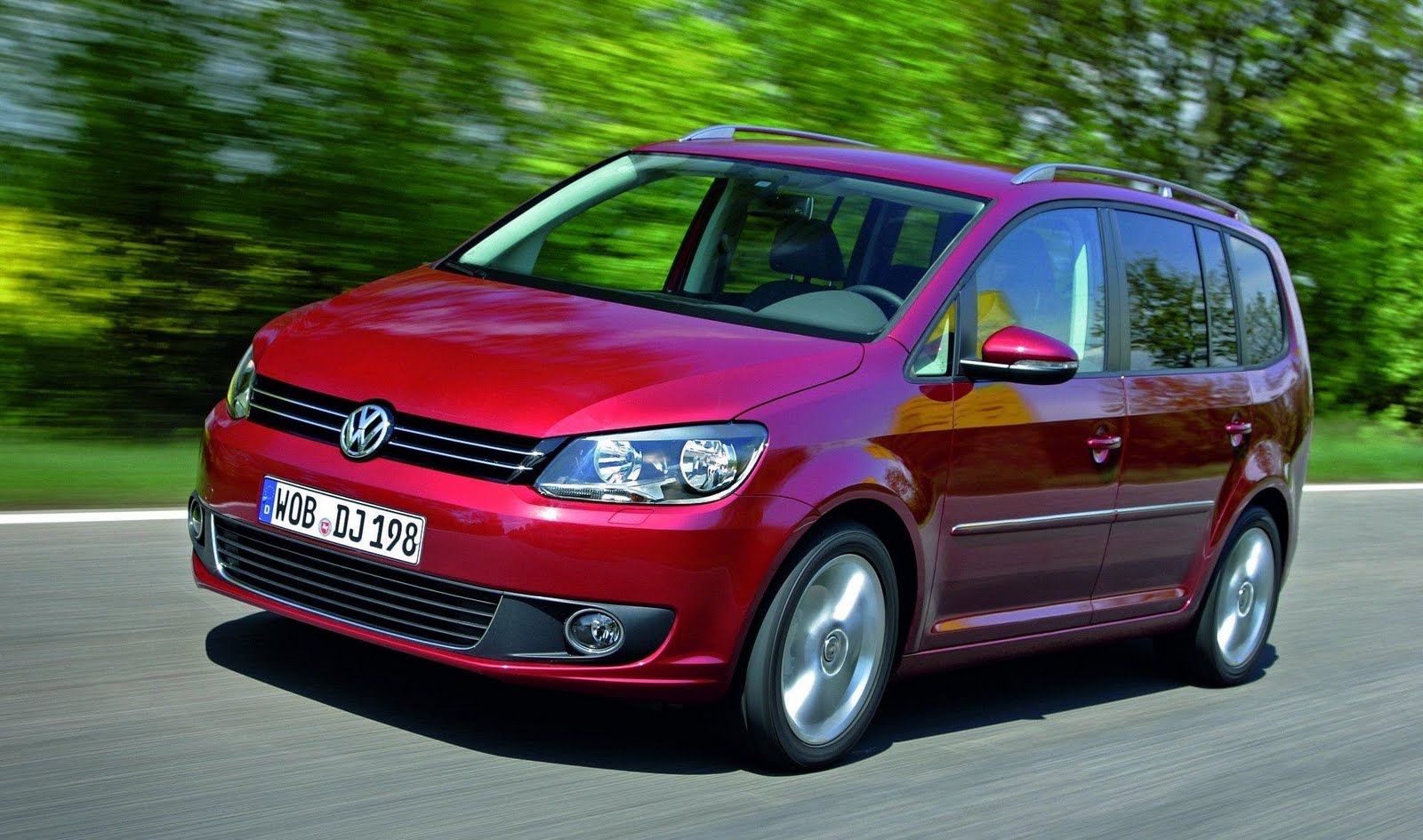 Latest car expensive: Gallery: 2011 Volkswagen Touran