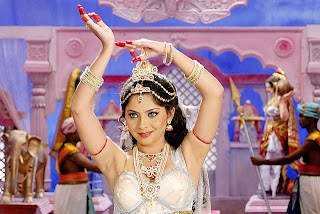 Gadhavacha-Lagna-sonali-kulkarni