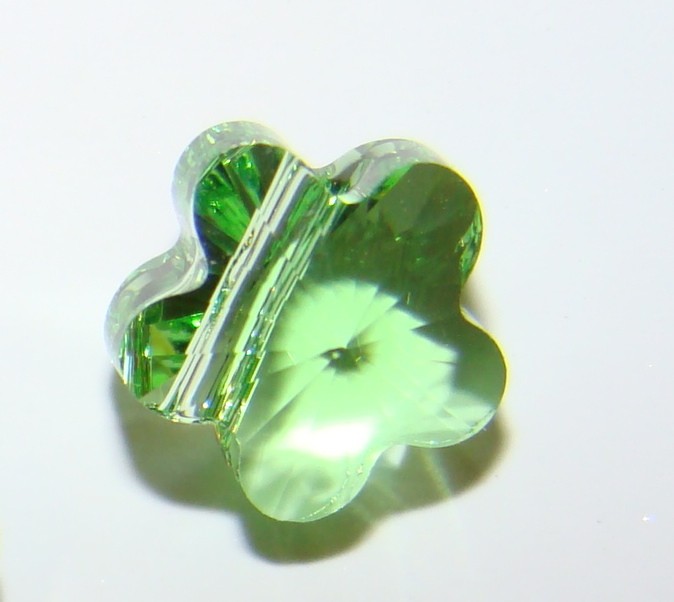 A Bead A Day: Fun Crystal Flowers