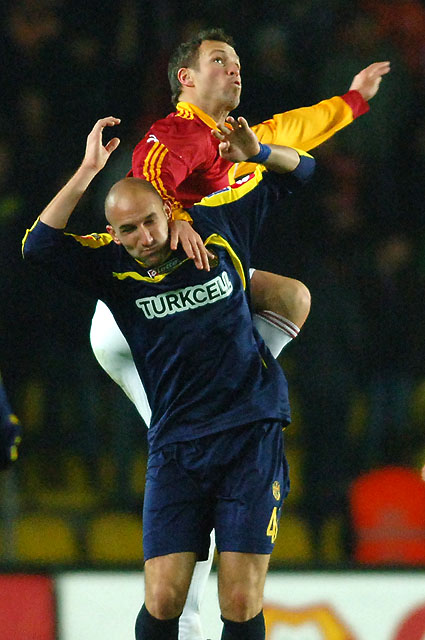 [B_ee0e6bc924680954a4e46e5293e227e8.jpg]