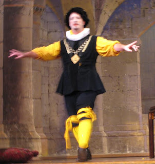 Yellow stocking