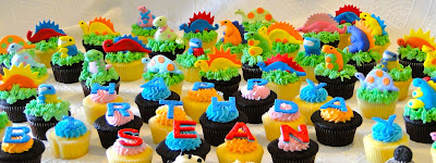 Baking Maniac: Dinosaur Cupcakes!
