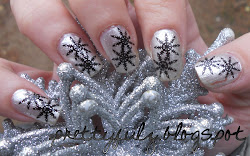nail winter snowflake designs