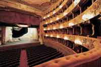 [TeatroViriato2.jpg]