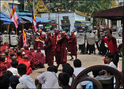 Support the peaceful uprising for freedom in Burma!