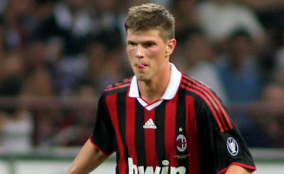 huntelaar_milan.jpg