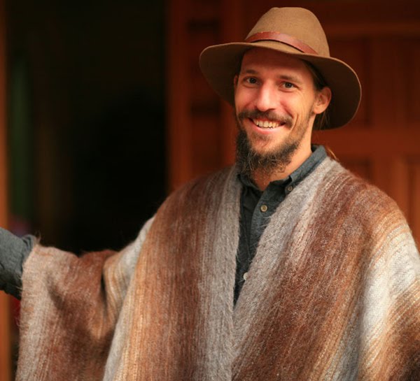 La moda pasa, el estilo permanece.: La ruana