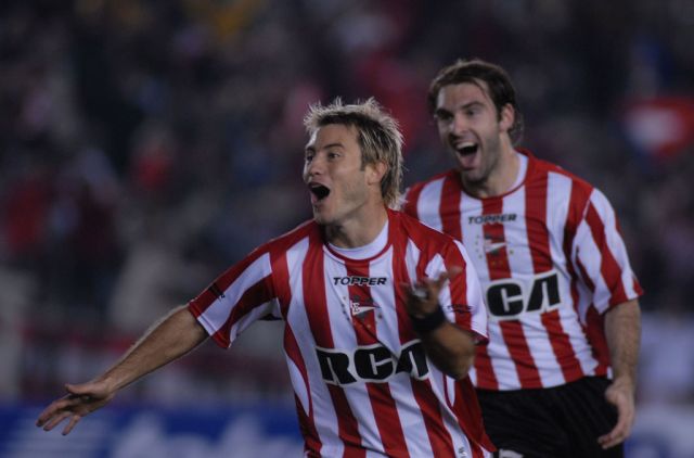 [estudiantes+arsenal+cuarta+fecha.jpg]